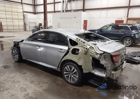 2019 Honda Accord Hybrid Ex из США, поврежденный, VIN 1HGCV3F4XKA004274